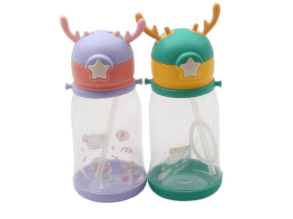 قمقمه کودک مدل نی دار طرح شاخدار گنجایش 0.6 لیتر